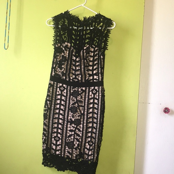 It’s very very beautiful black dress - Picture 1 of 7